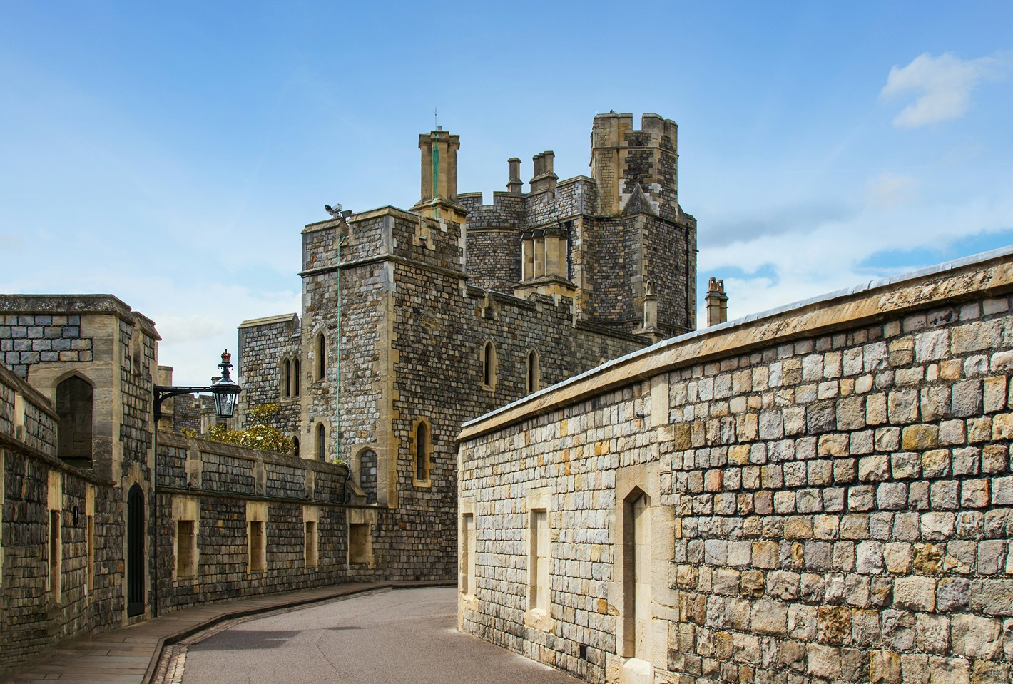 Windsor Castle’s exterior towers and grounds on a clear day